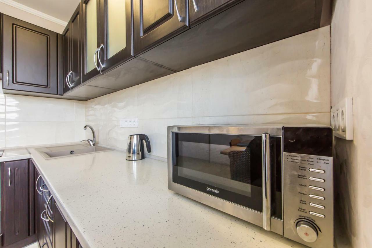 Super View, Luxury Apartment Near Chernihiv Metro. Kiev Esterno foto