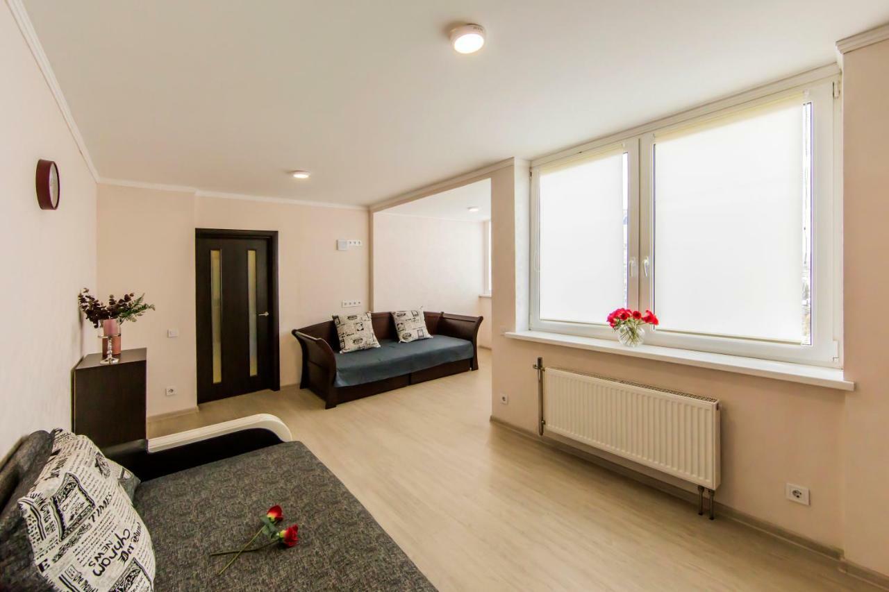 Super View, Luxury Apartment Near Chernihiv Metro. Kiev Esterno foto